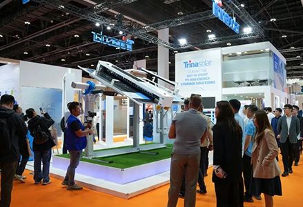 WFES: Unveil Our Upgraded PV Cleaning Robot